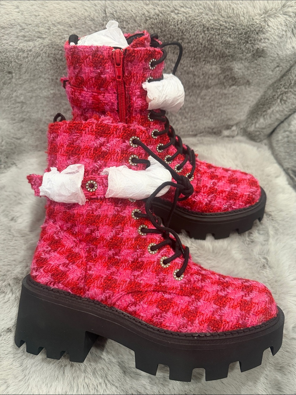 Betsey Johnson Jonnie Fuchsia Multi Pink Tweed Combat Boots NIB Size 7.5